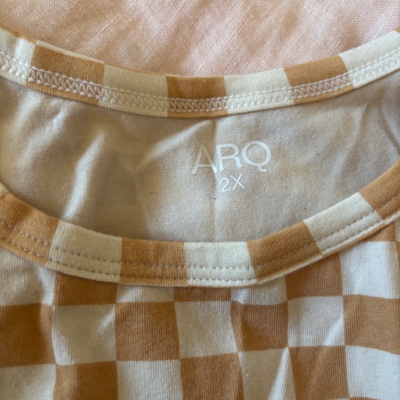 Arq cropped tank and underwear set - Picture 5 of 5